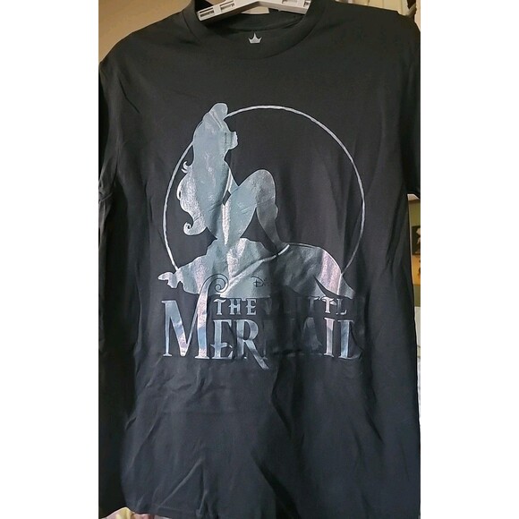 The Little Mermaid Ariel Silhouette New Medium D25 Disney Princess T Shirt Nice - Picture 2 of 5